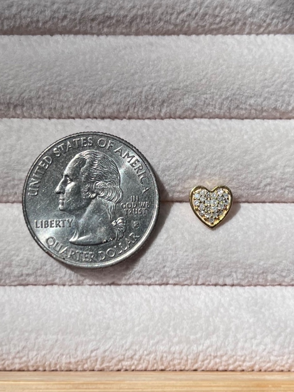 E067 | Natural Diamond Heart Studs - Picture 3 of 4